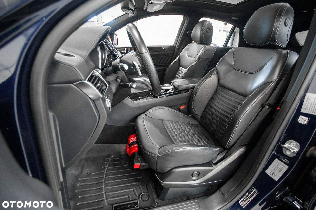 Mercedes-Benz GLE - 26