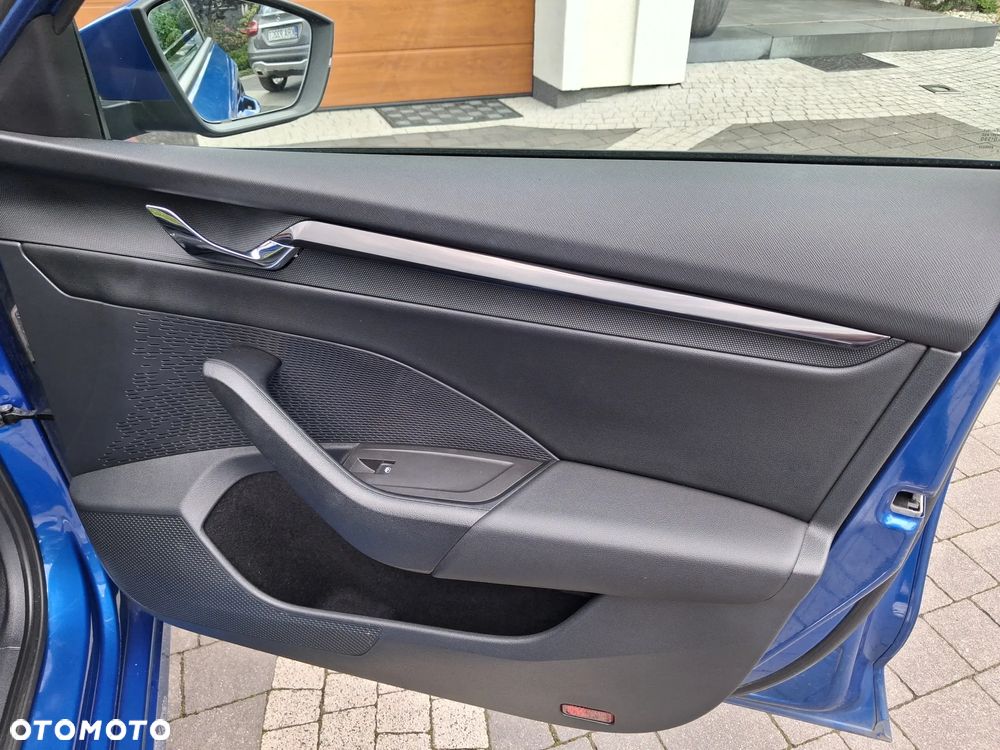 Skoda Octavia 2.0 TDI Ambition DSG - 5
