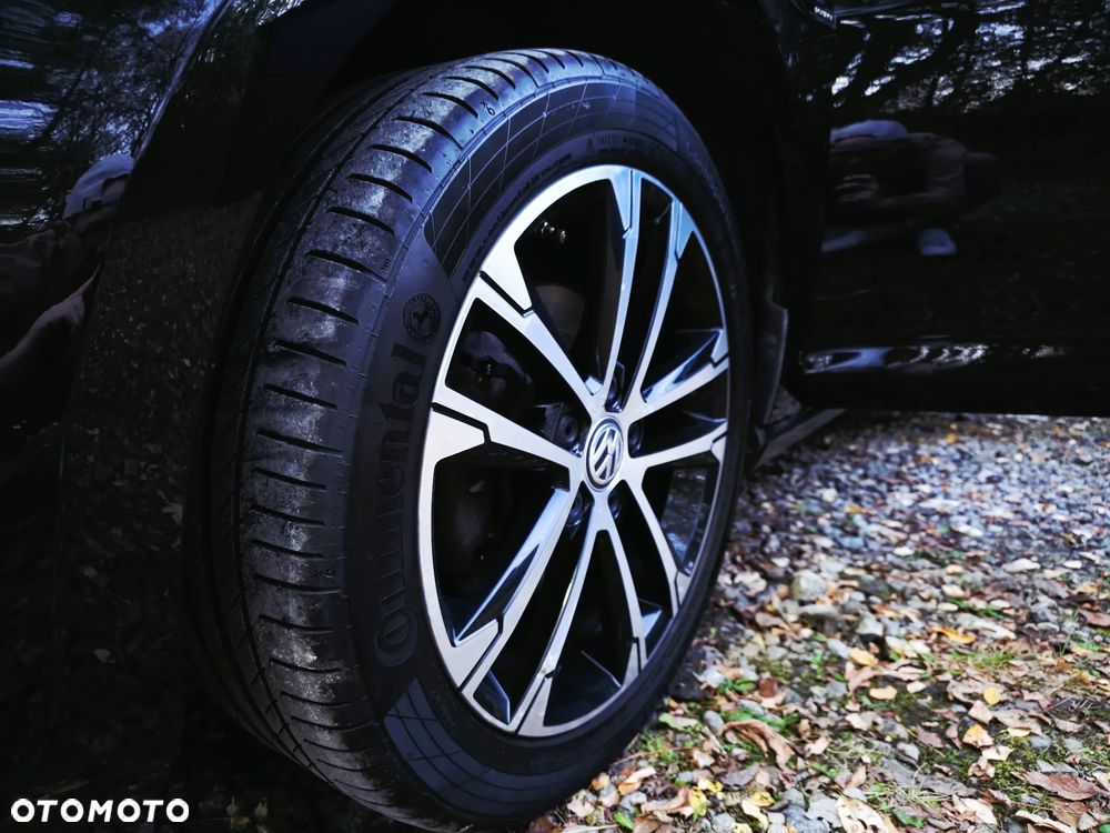 Volkswagen Golf 2.0 TDI BlueMotion Technology Lounge - 3
