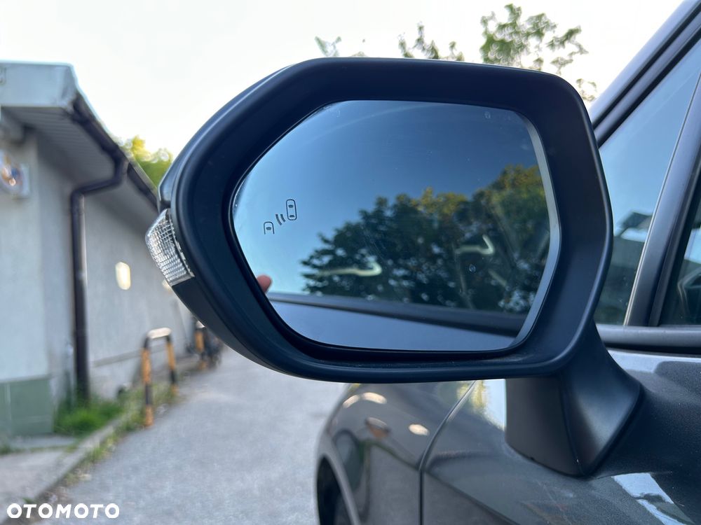 Toyota Corolla 1.8 Hybrid GR Sport - 36