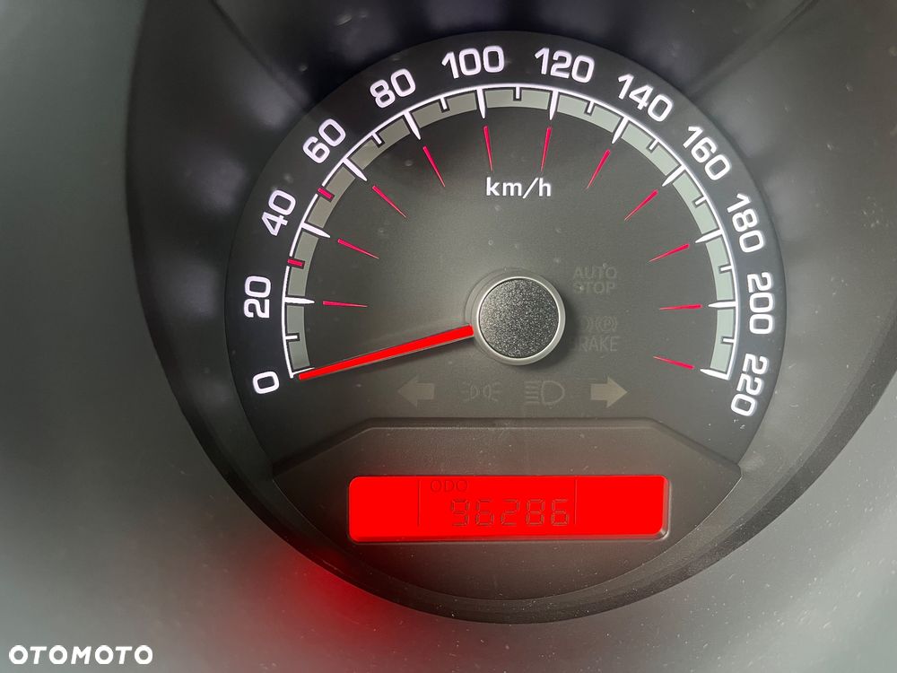 Kia Venga 1.6 CVVT Mind - 22