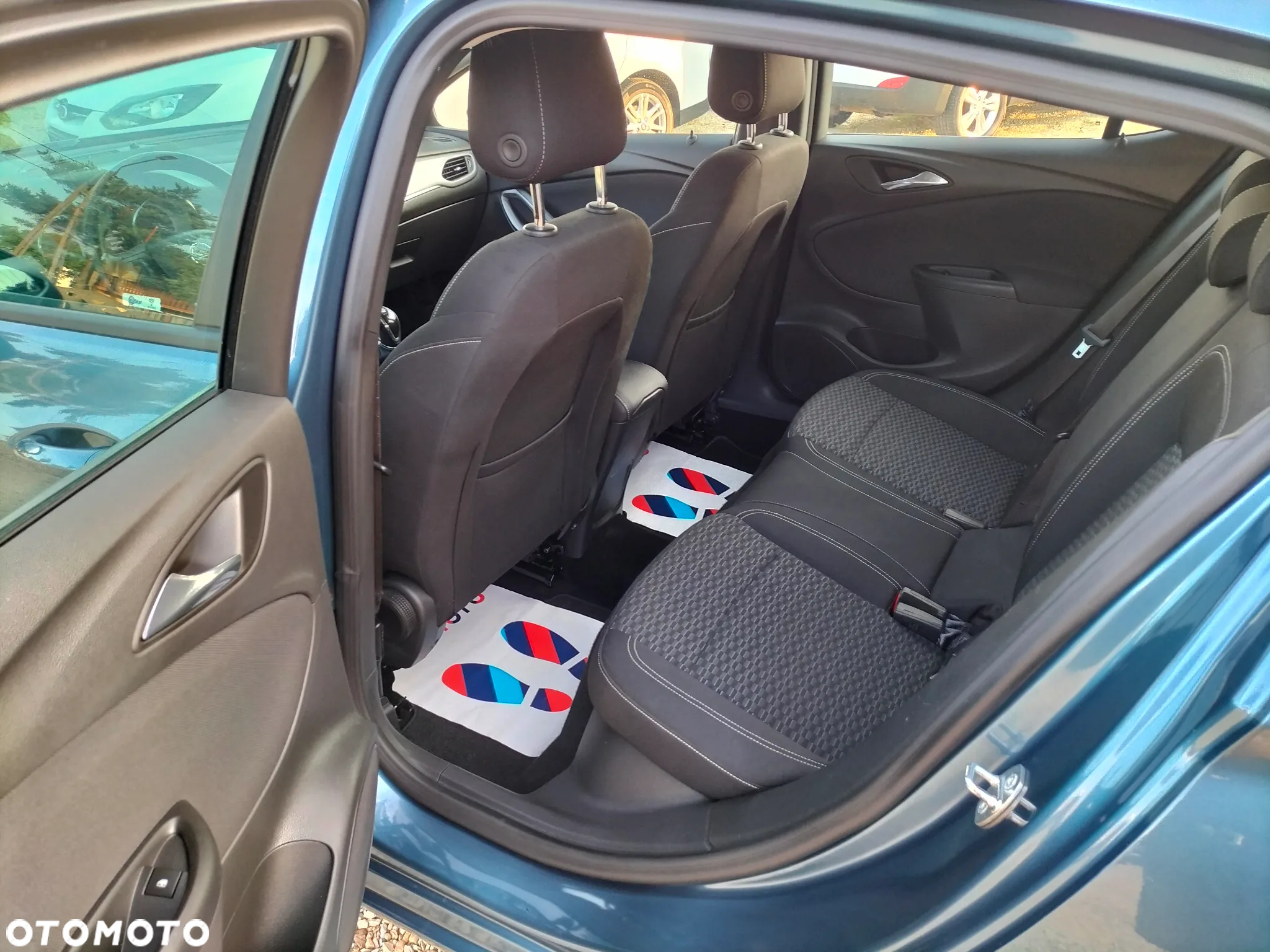 Opel Astra 1.4 Turbo Dynamic - 11