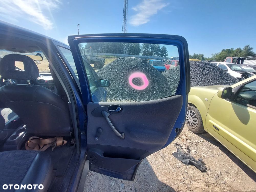 MERCEDES A-KLASA W211 DRZWI PRAWY TYŁ TYLNE PRAWE KOMPLETNE 933 nr. 56/6 - 4