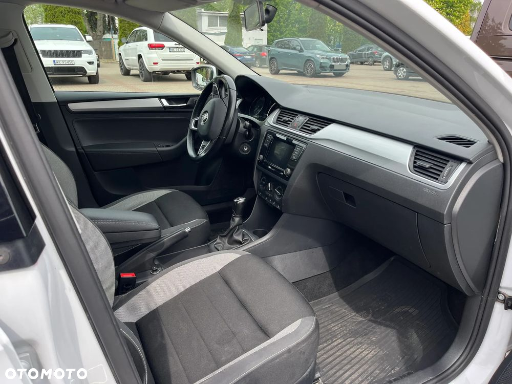 Skoda RAPID 1.0 TSI Ambition - 8