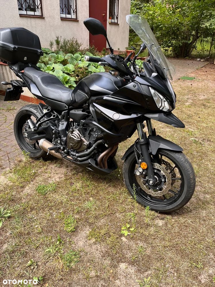 Yamaha MT - 4