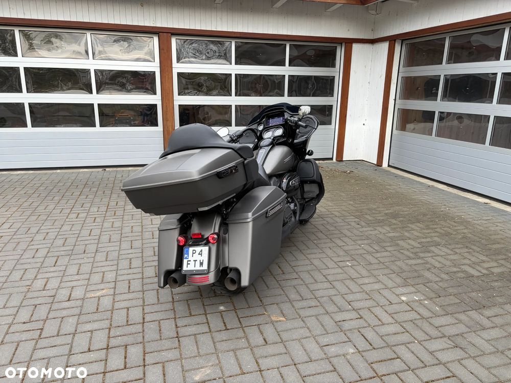 Harley-Davidson Touring Road Glide - 7