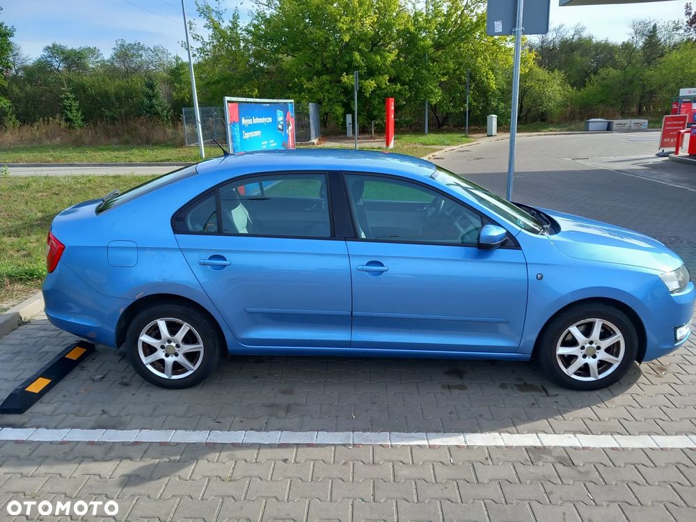 Skoda RAPID 1.2 TSI Ambition - 3