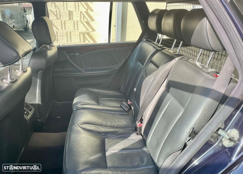 Mercedes-Benz E 220 - 9