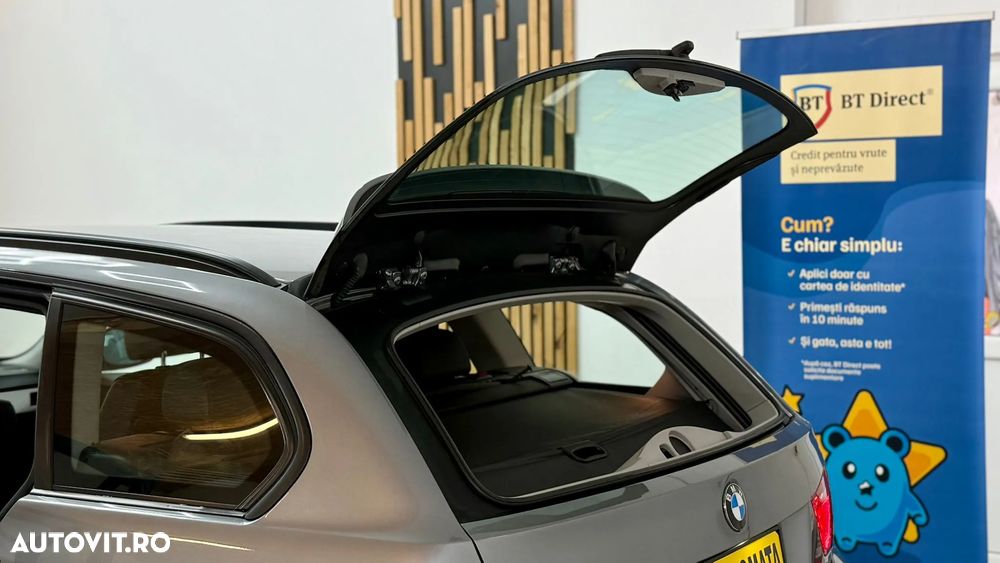 BMW Seria 3 320i Touring Aut. - 19