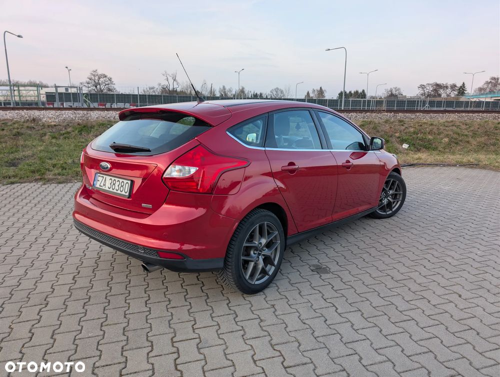 Ford Focus 1.6 EcoBoost Start-Stopp-System Titanium - 17