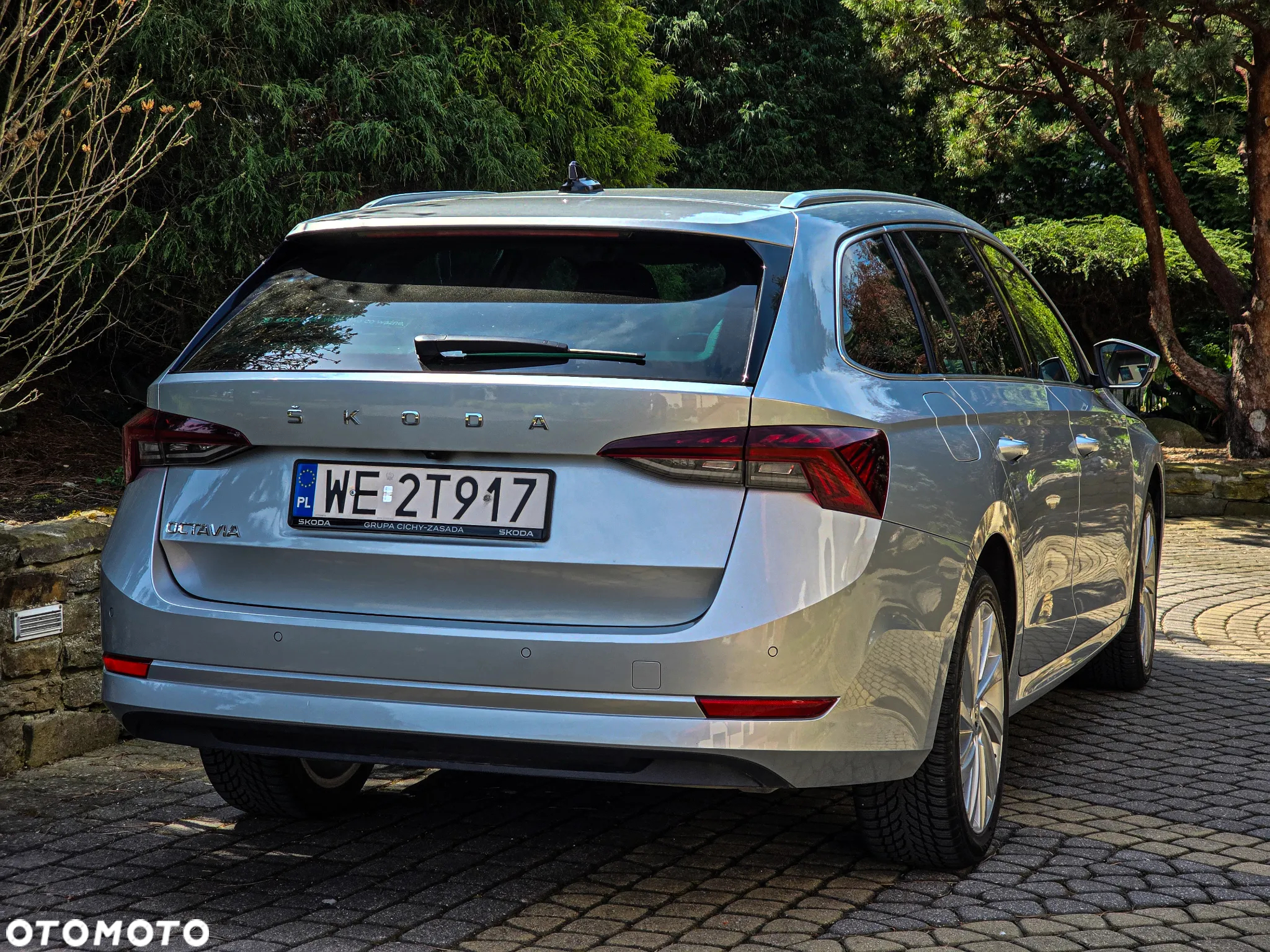 Skoda Octavia 2.0 TDI 4x4 Style DSG - 9