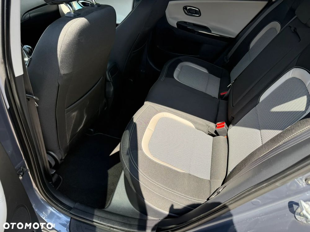 Kia Ceed 1.6 GDI Edition 7 - 22