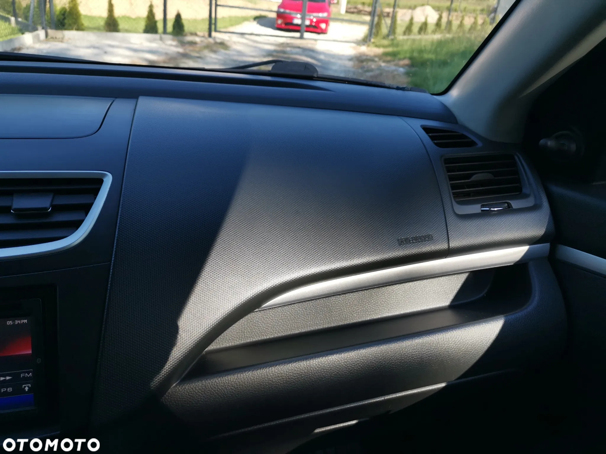 Suzuki Swift 1.2 Club - 12