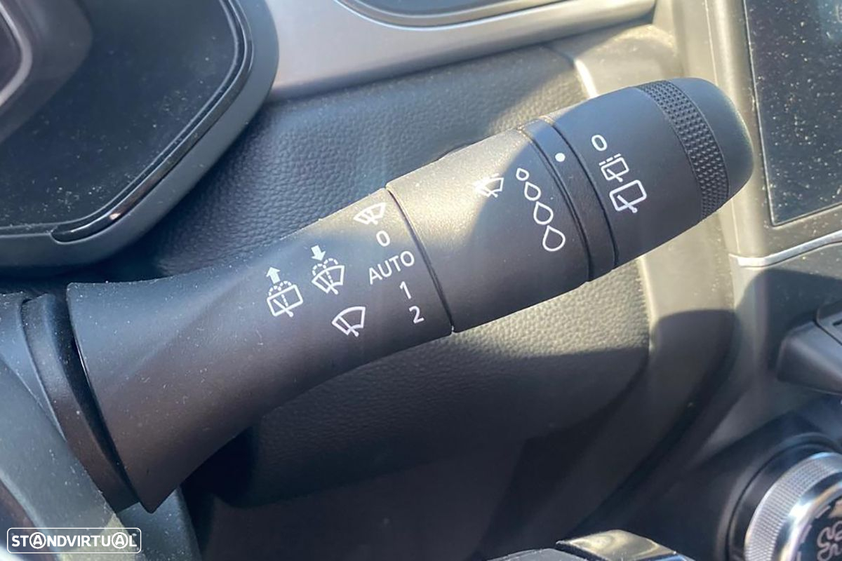 Renault Captur 1.0 TCe Techno Bi-Fuel - 12