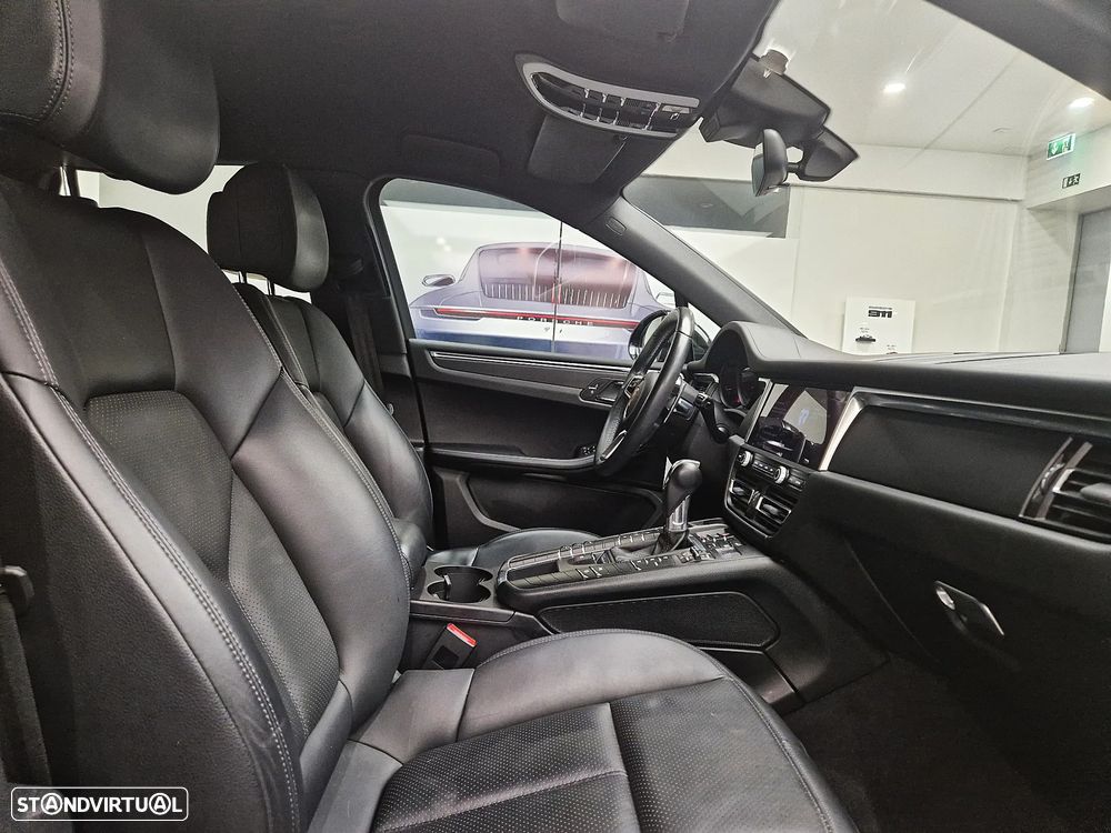 Porsche Macan Standard - 27