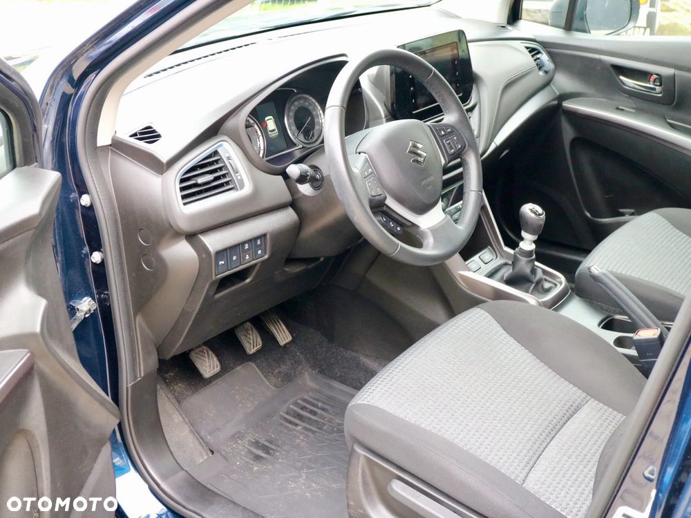Suzuki SX4 - 10