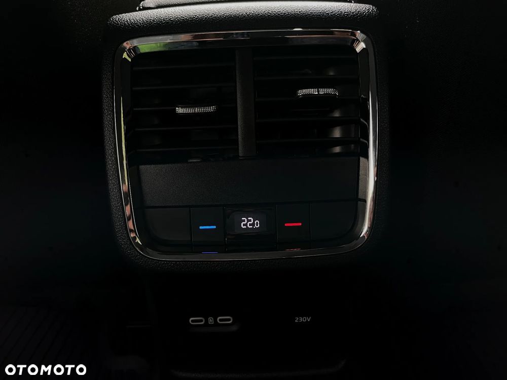 Skoda Octavia 1.5 TSI ACT Business - 37