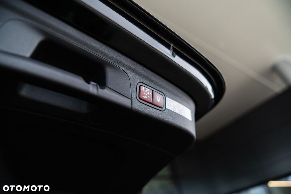 Mercedes-Benz GLE - 29