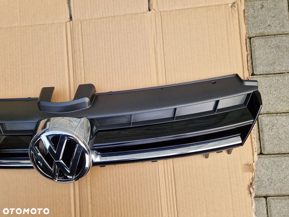 Grill Atrapa Vw Golf VII 2012 - - 5