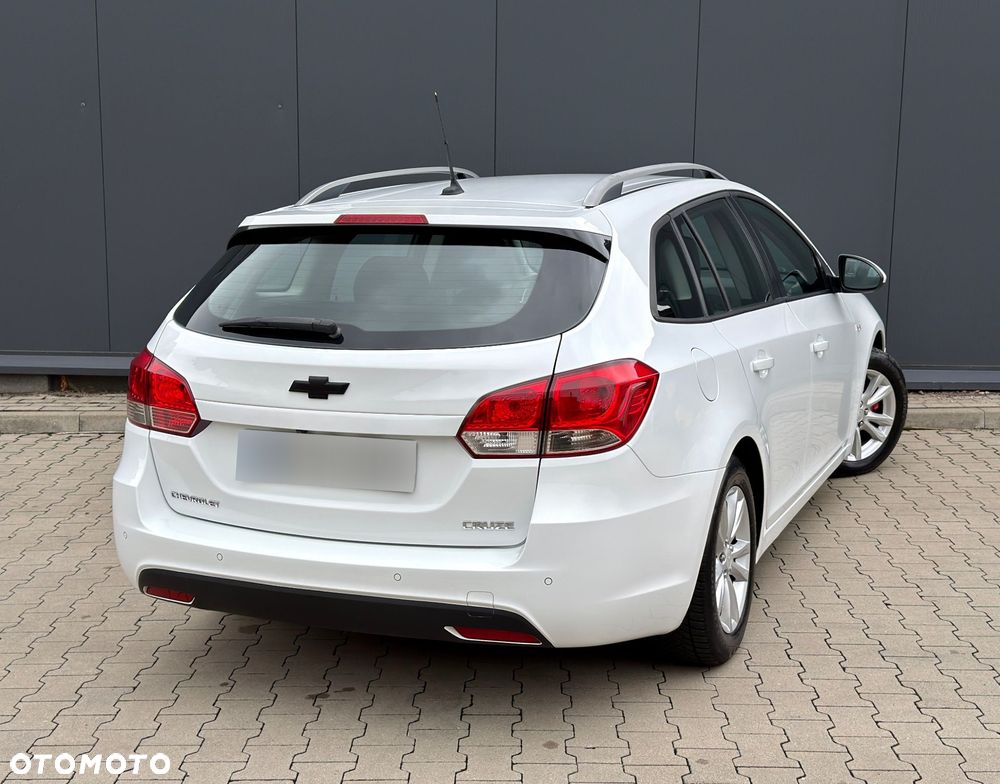 Chevrolet Cruze 1.4T LT+ - 4