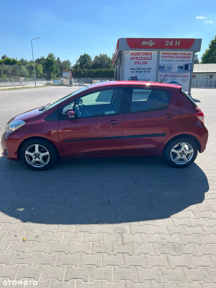 Toyota Yaris 1.33 Premium - 5