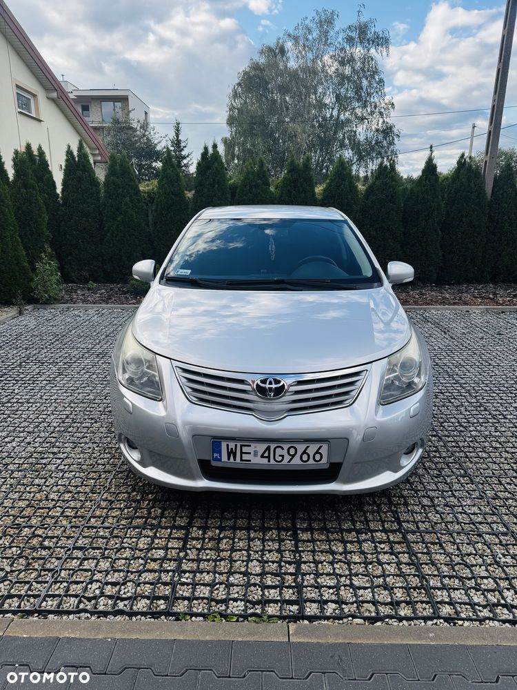 Toyota Avensis 2009 photo 4