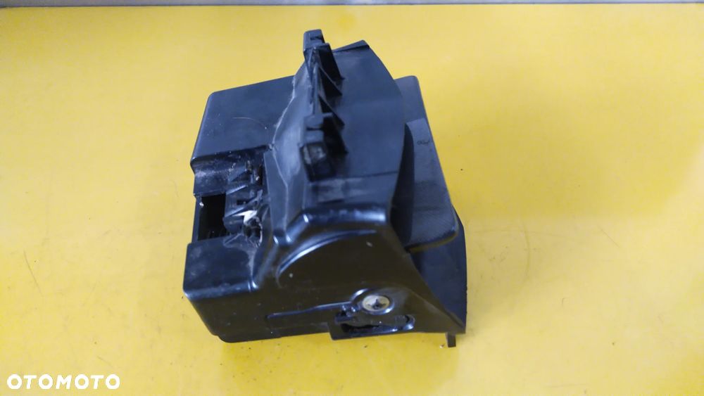 PEUGEOT 607 POPIELNICZKA ZAPALNICZKA SCHOWEK - 2