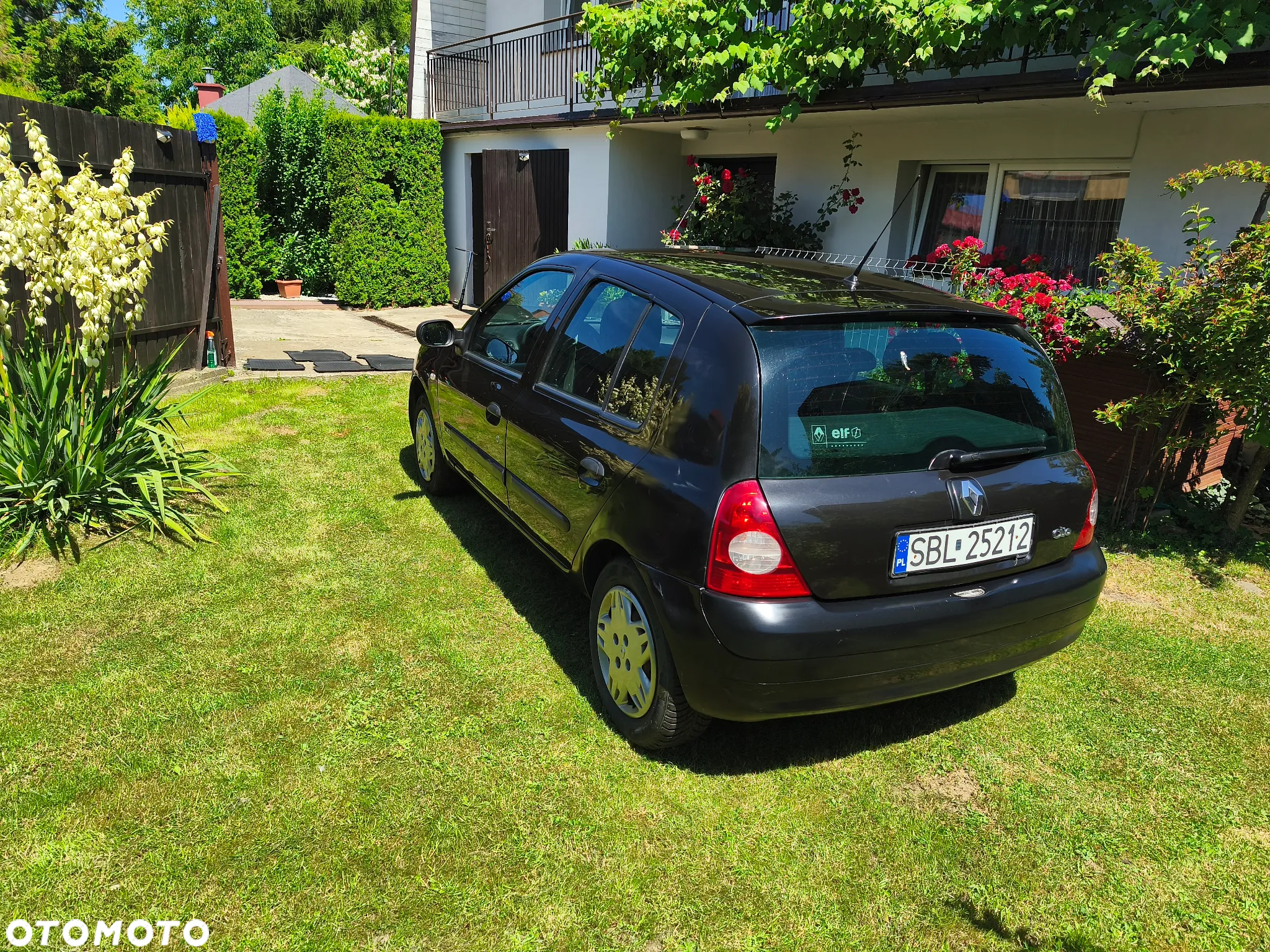 Renault Clio 1.2 16V Alize - 2