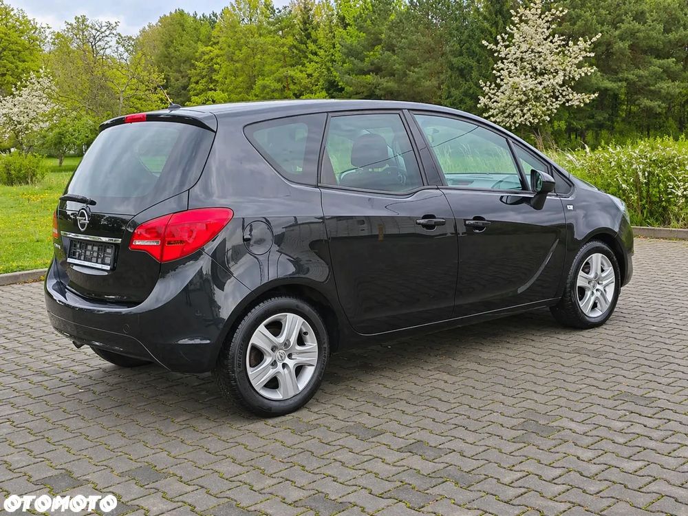 Opel Meriva - 10