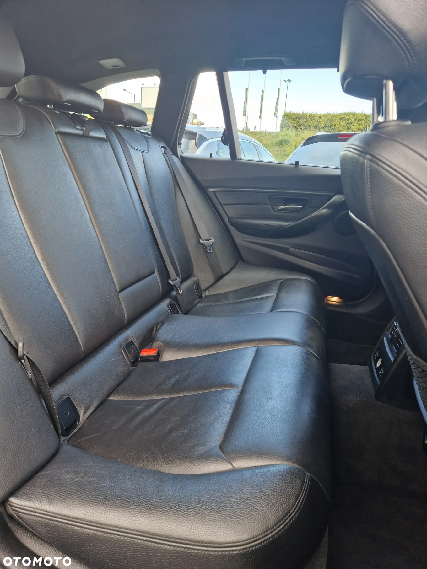 BMW Seria 3 330d xDrive M Sport EU6 - 17