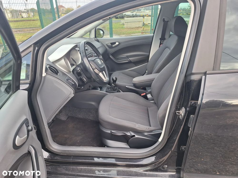 Seat Ibiza 1.4 16V Reference - 6