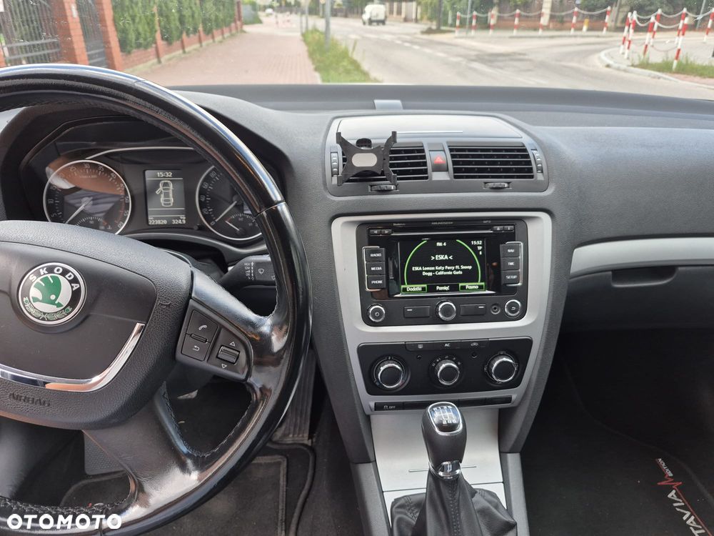 Skoda Octavia 2.0 TDI DPF Ambition - 5
