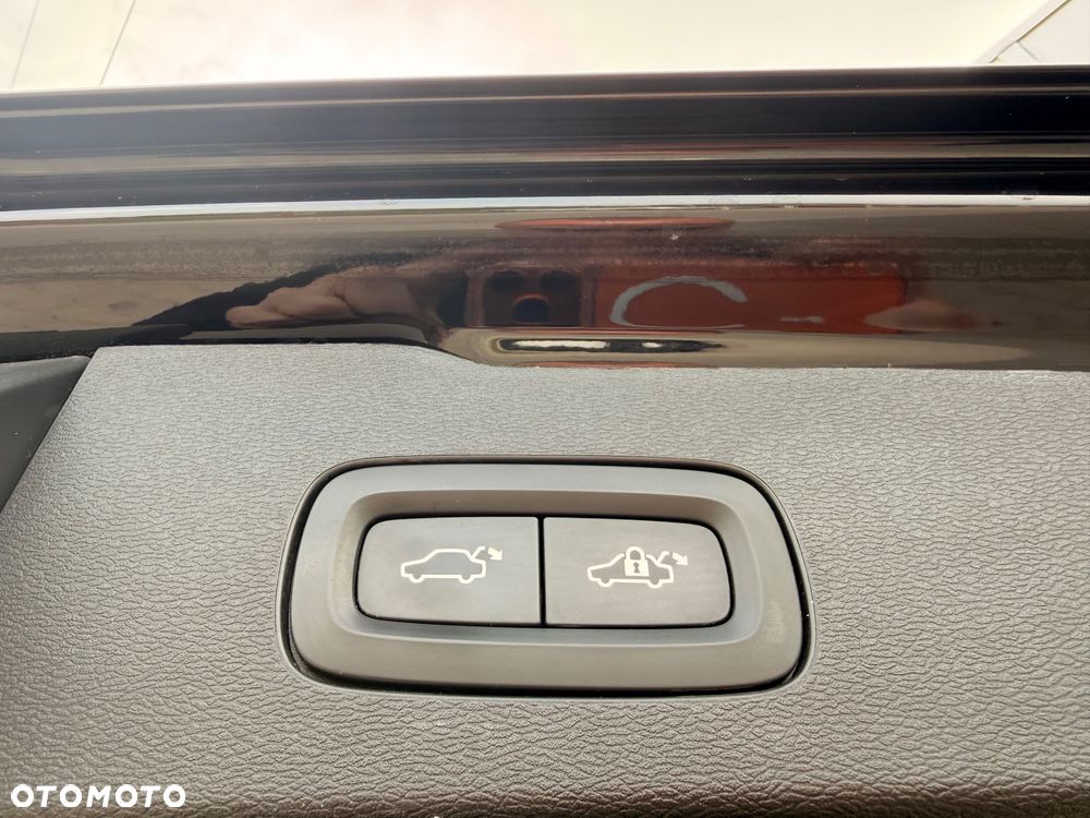 Volvo V60 D3 Geartronic Momentum Pro - 31