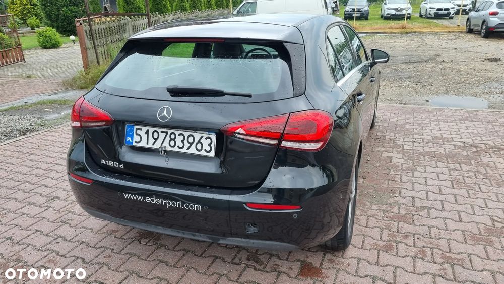 Mercedes-Benz Klasa A 180 d Progressive - 17