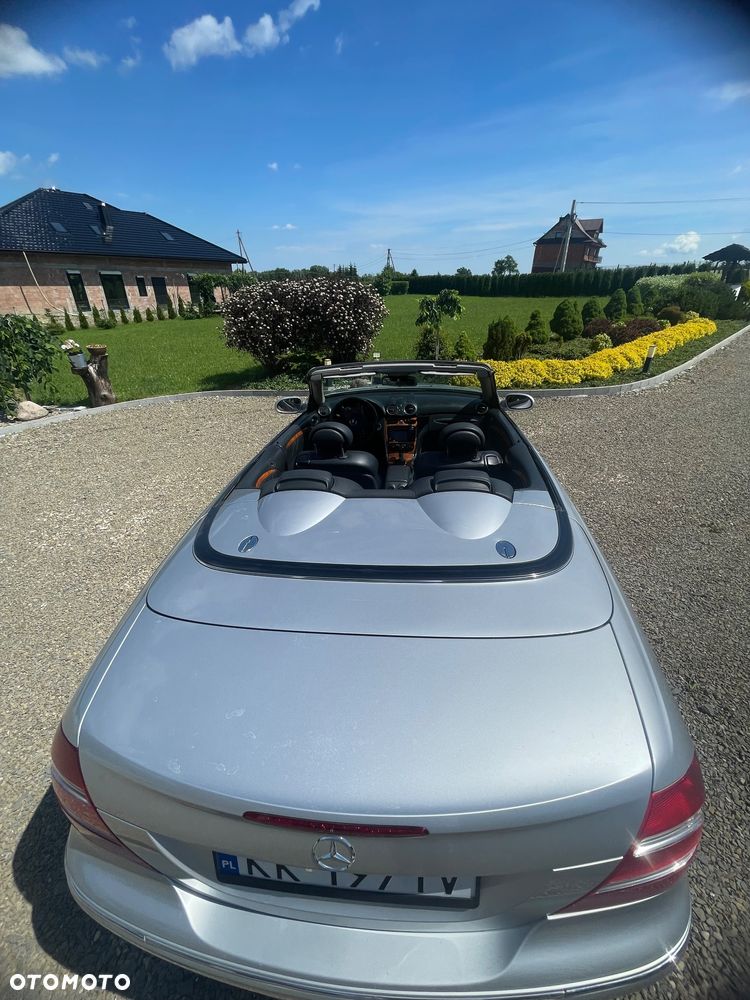 Mercedes-Benz CLK - 4