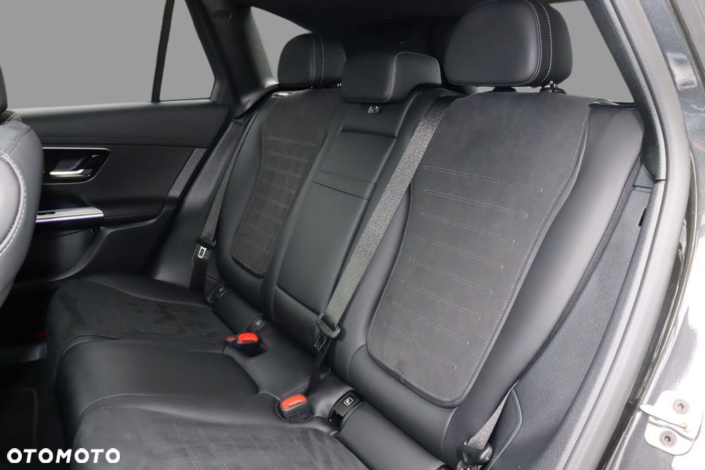 Mercedes-Benz GLC 300 d mHEV 4-Matic AMG Line - 17