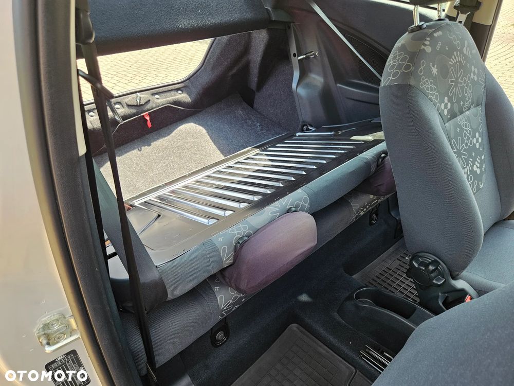 Ford KA 1.2 Trend ASS EU6 - 27