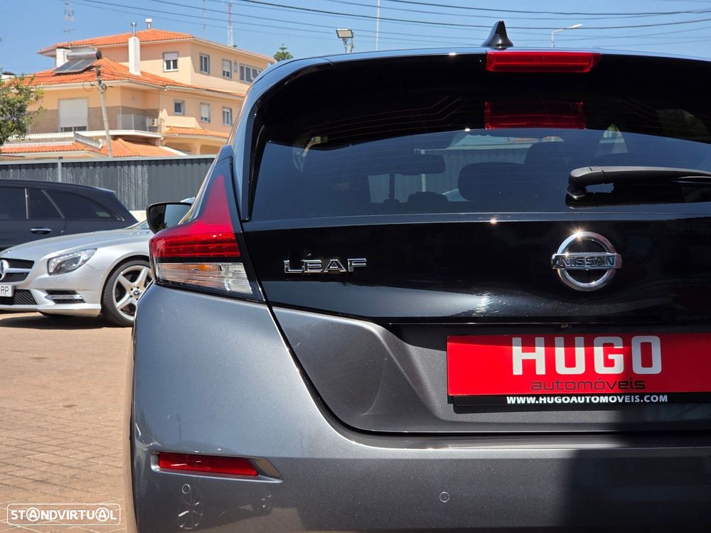 Nissan Leaf N-Connecta Two Tone - 38