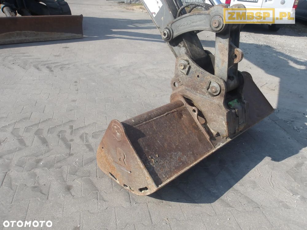 Volvo ECR88D - 6
