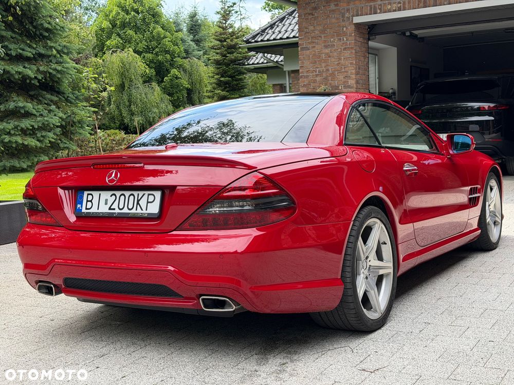 Mercedes-Benz SL - 12