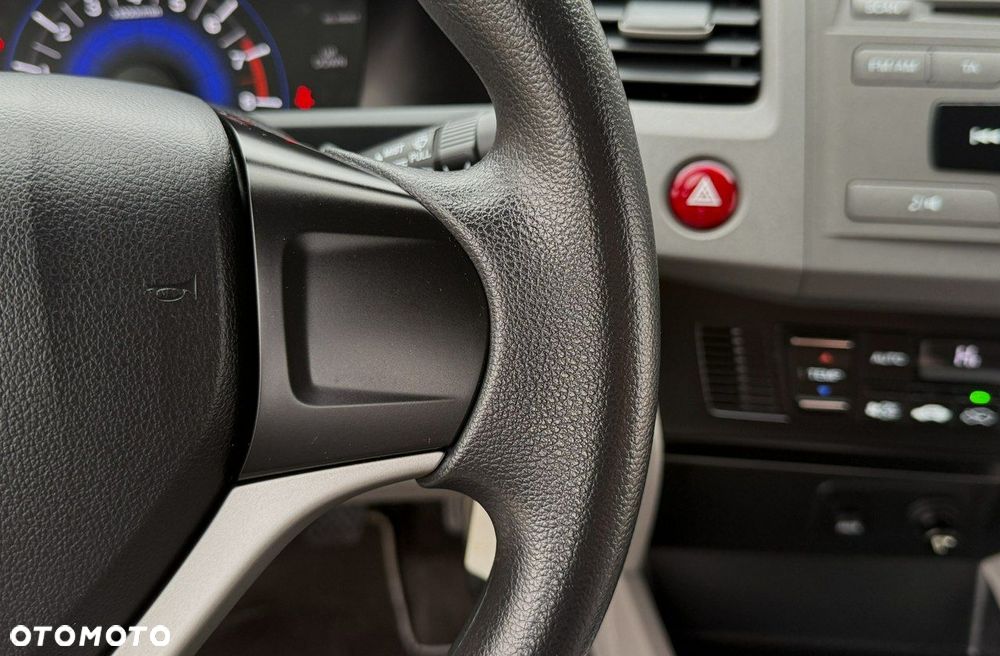 Honda Civic 1.8 i-VTEC Comfort - 25