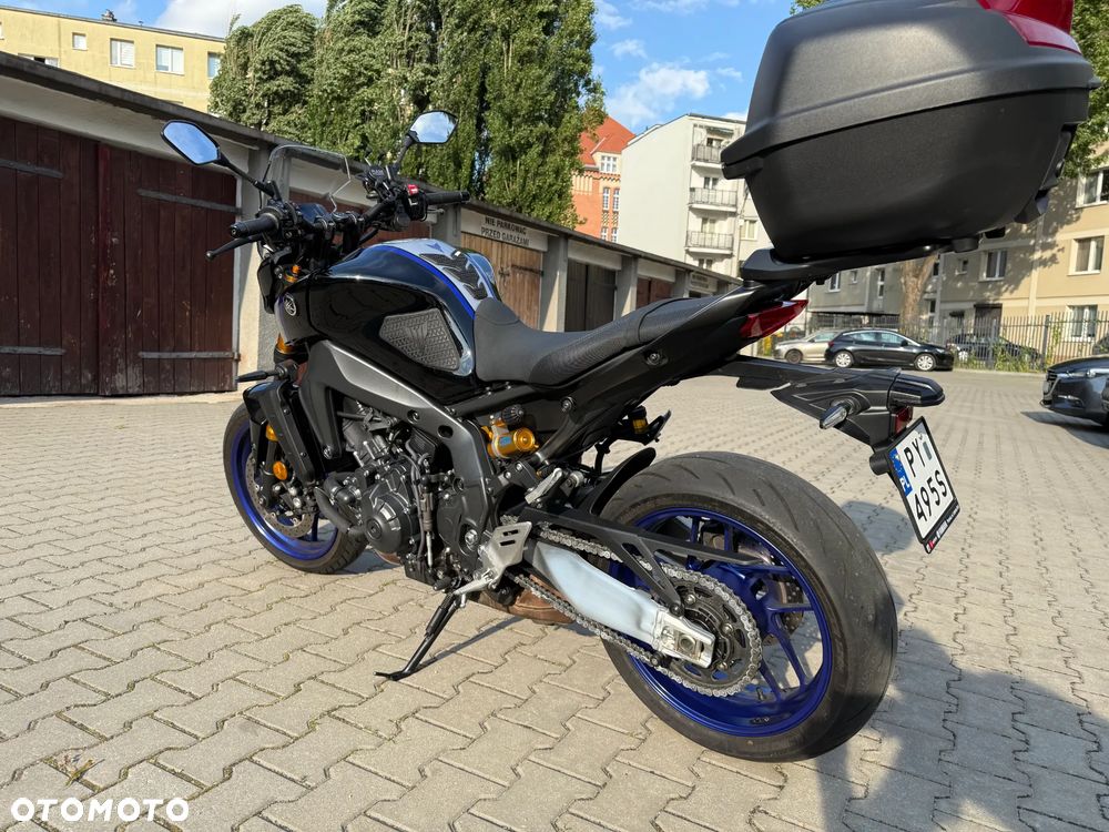 Yamaha MT - 8