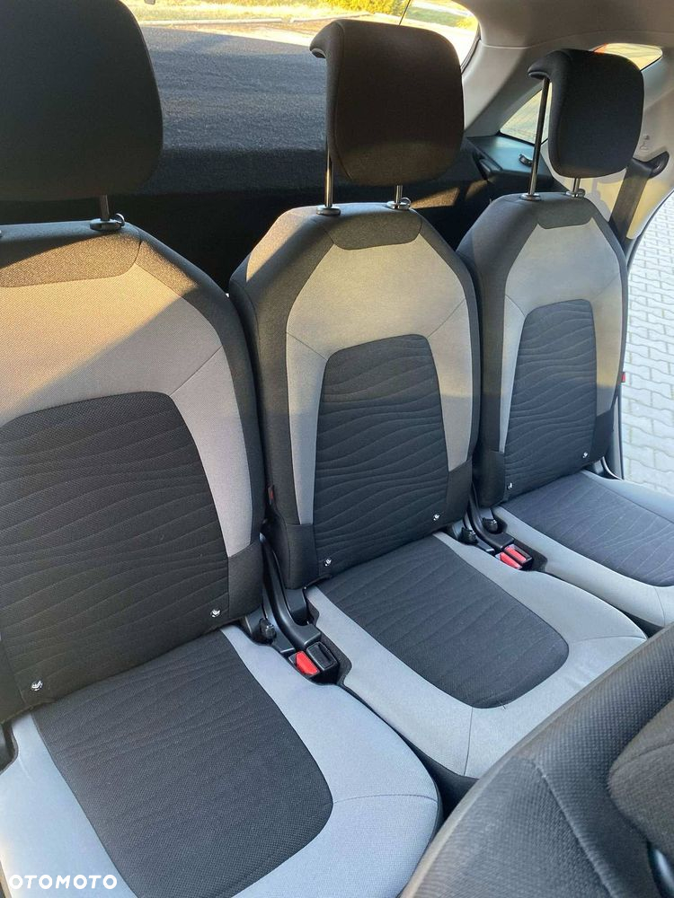 Citroën C4 Picasso - 19