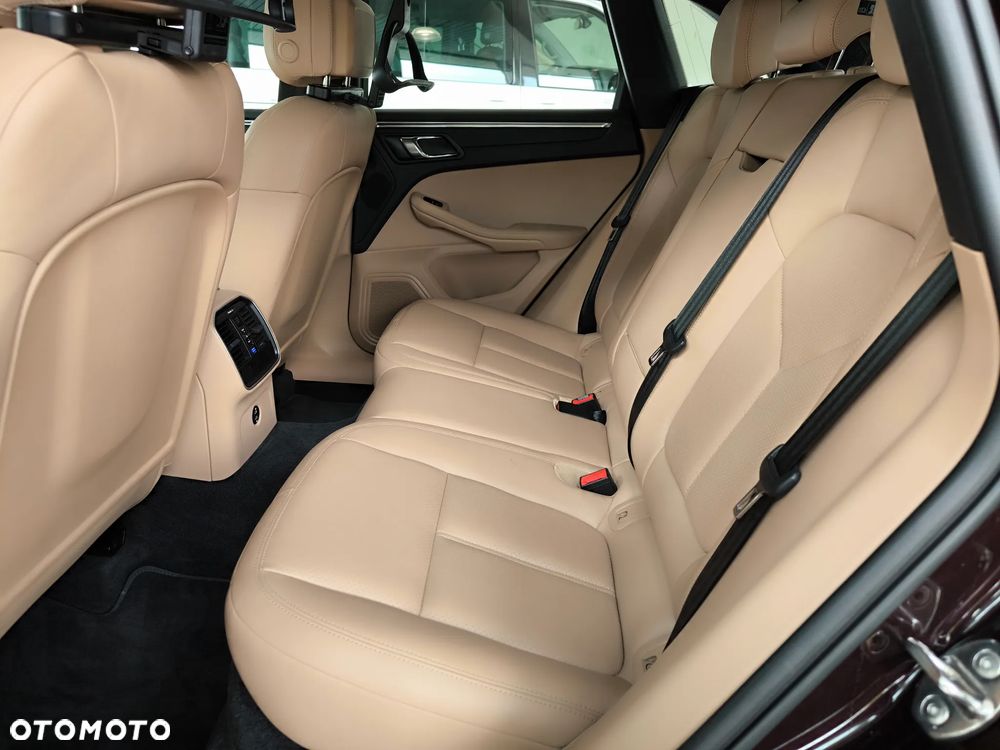 Porsche Macan Standard - 20