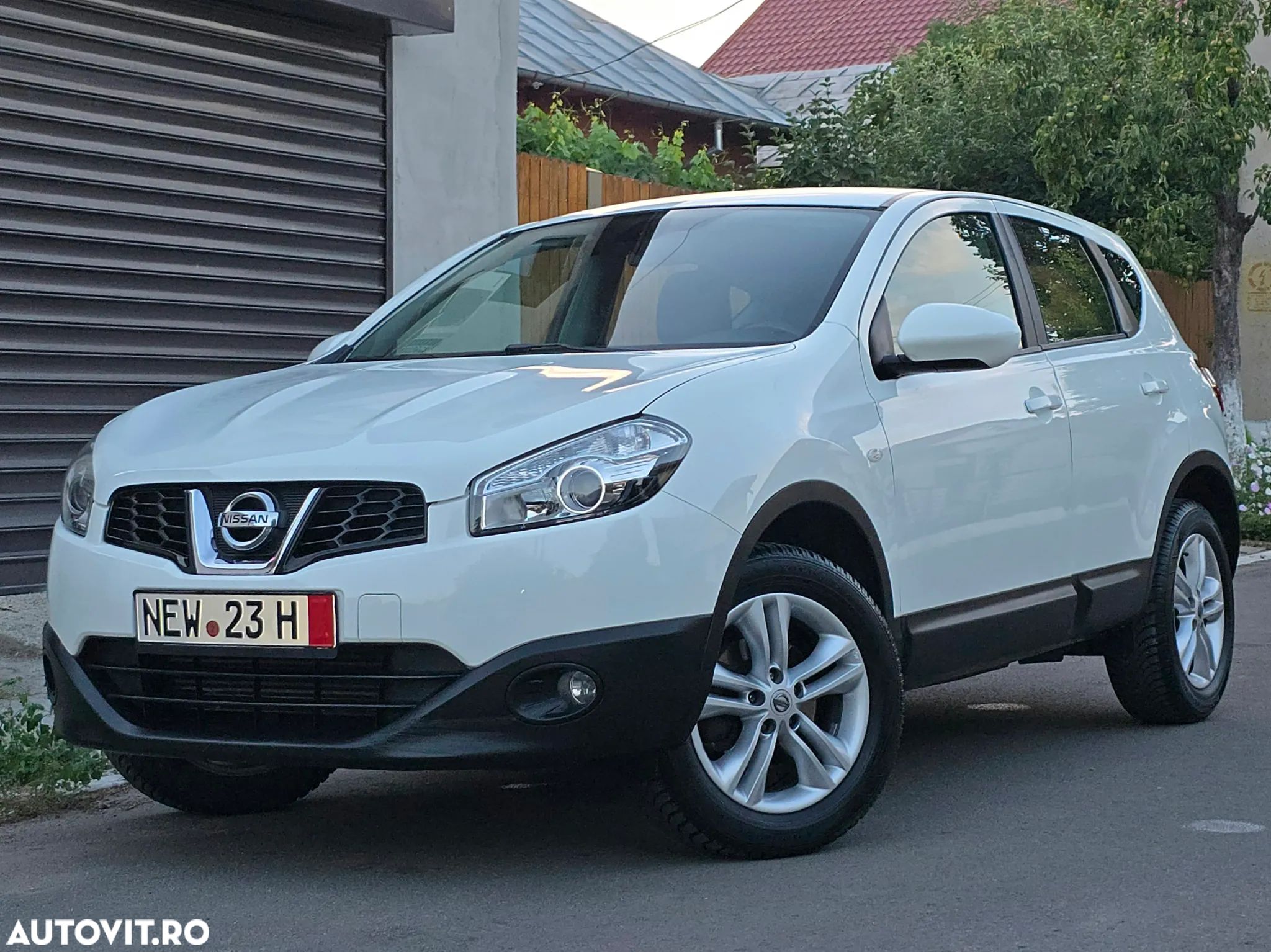 Nissan Qashqai - 1