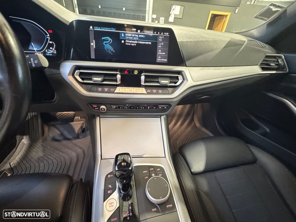 BMW 320 e Corporate Edition Auto - 26