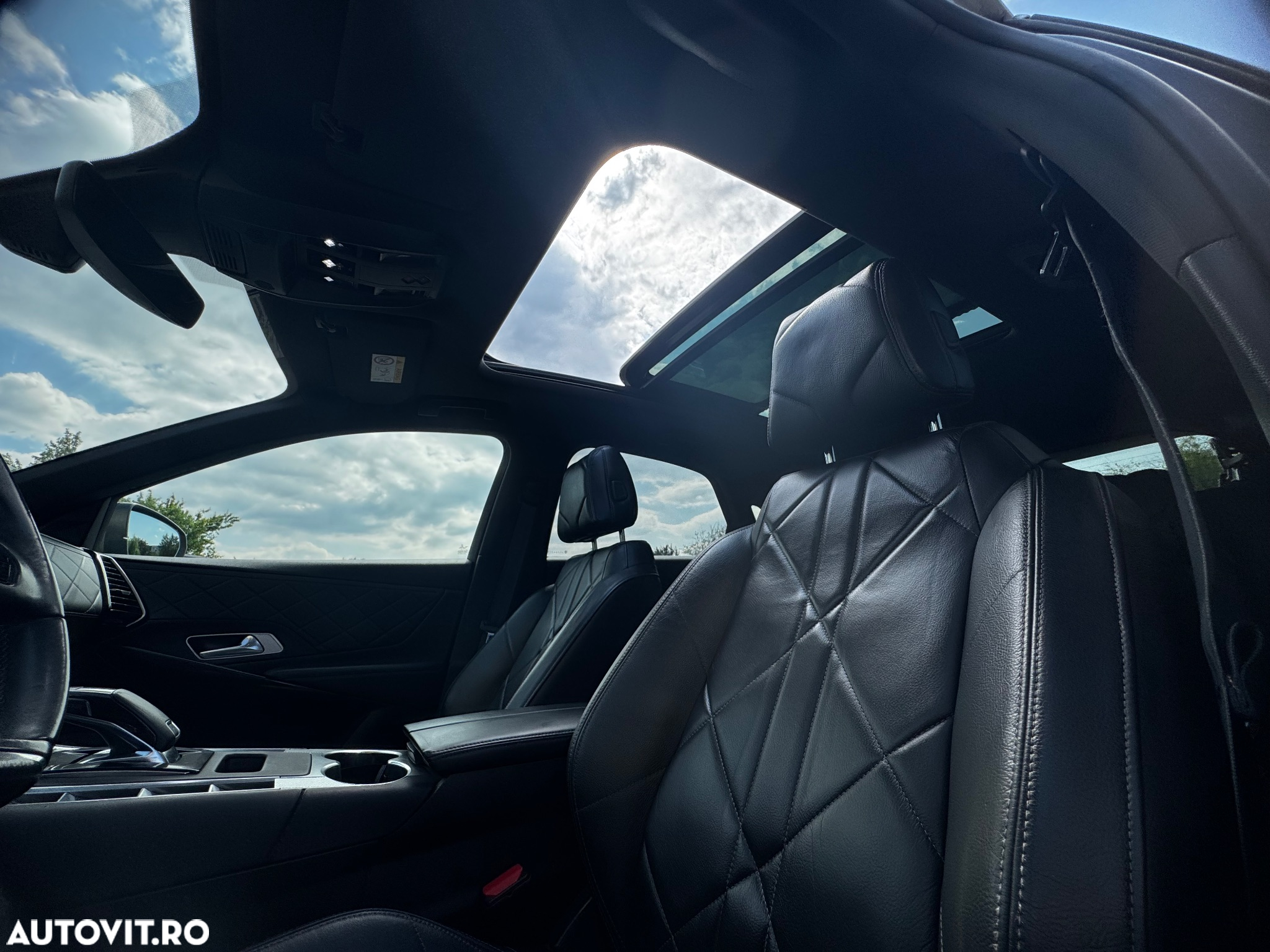 DS Automobiles DS 7 Crossback - 13