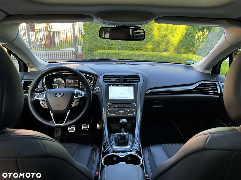 Ford Mondeo 2.0 TDCi STart-Stopp ST-Line - 28