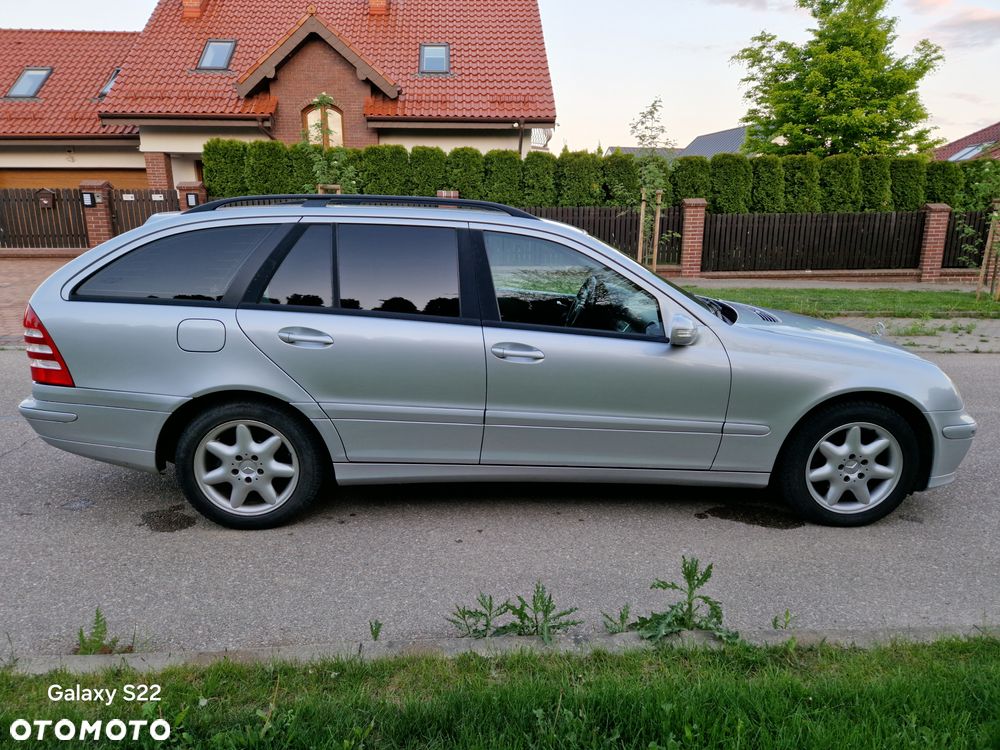 Mercedes-Benz Klasa C 200 CDI Automatik Avantgarde Sport Edition - 11