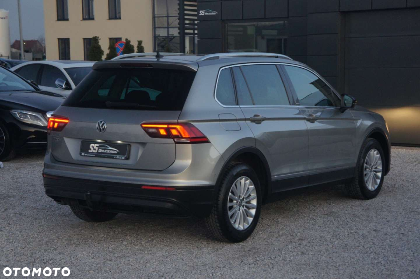 Volkswagen Tiguan - 7